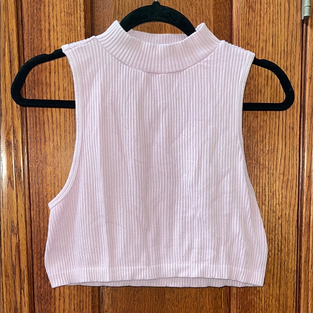 Sleeveless Ribbed Lilac Crop Top